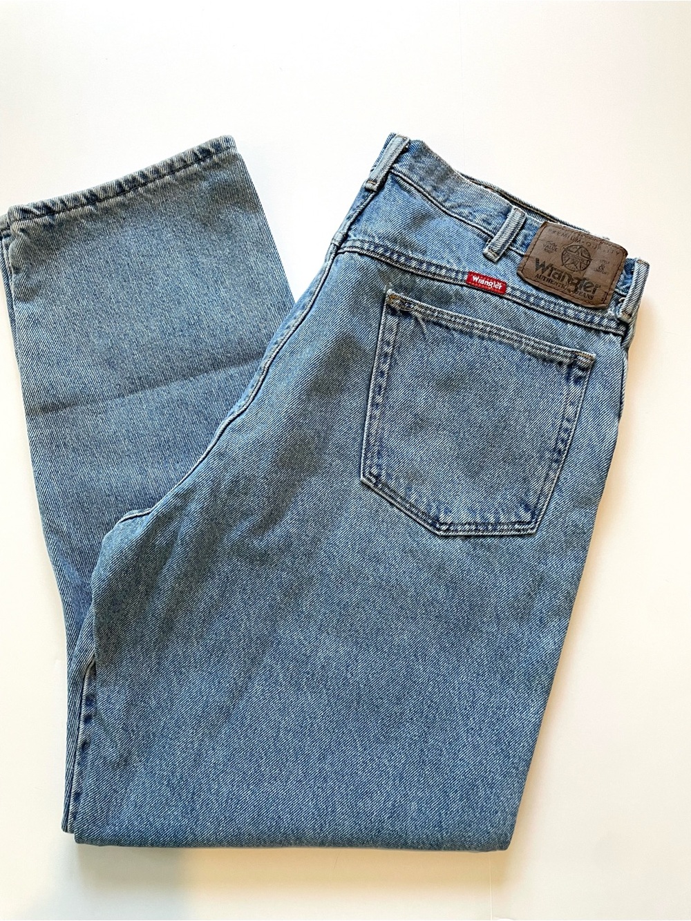 Vintage Wrangler USA Relaxed Fit Light Blue Denim Jeans